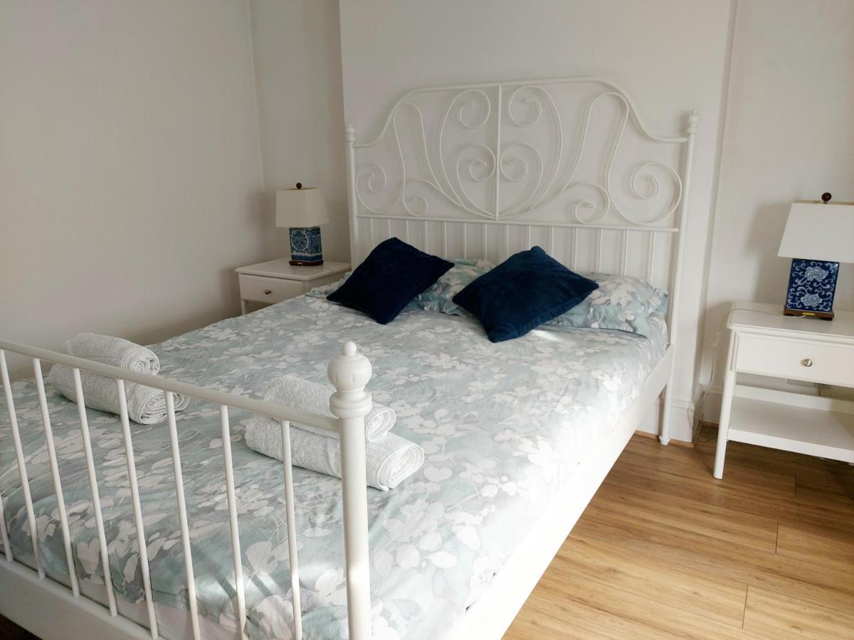 Cosy Central Canterbury - Modern Victorian Екстериор снимка